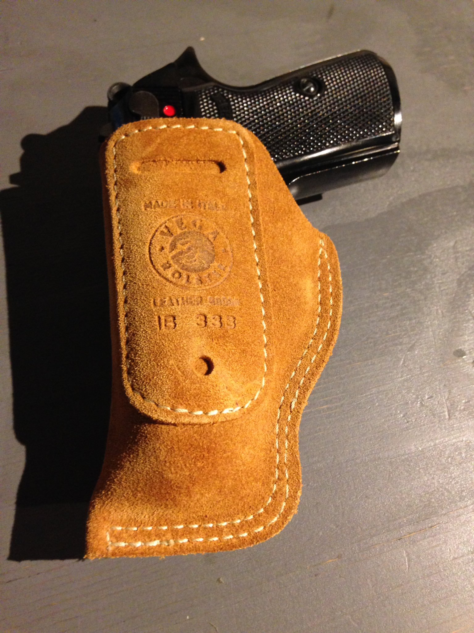 SPECTRE のホルスターについて/Others のページ : Peko's Gun Box