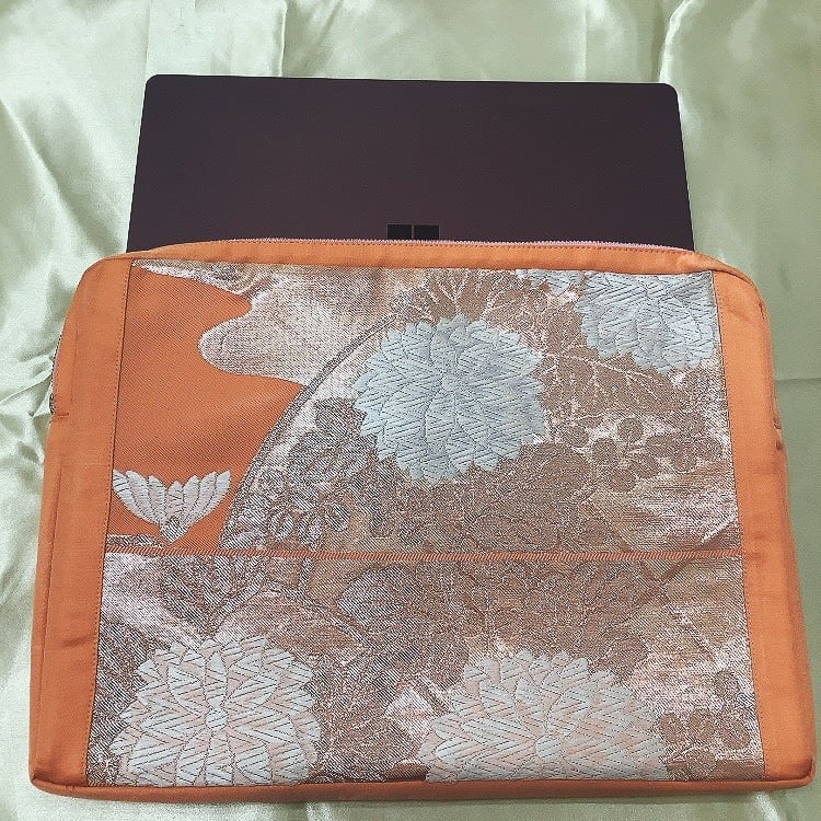 着物 PCバッグ 13インチ 着物帯リメイク ピンク 菊 萩 雲 日本製