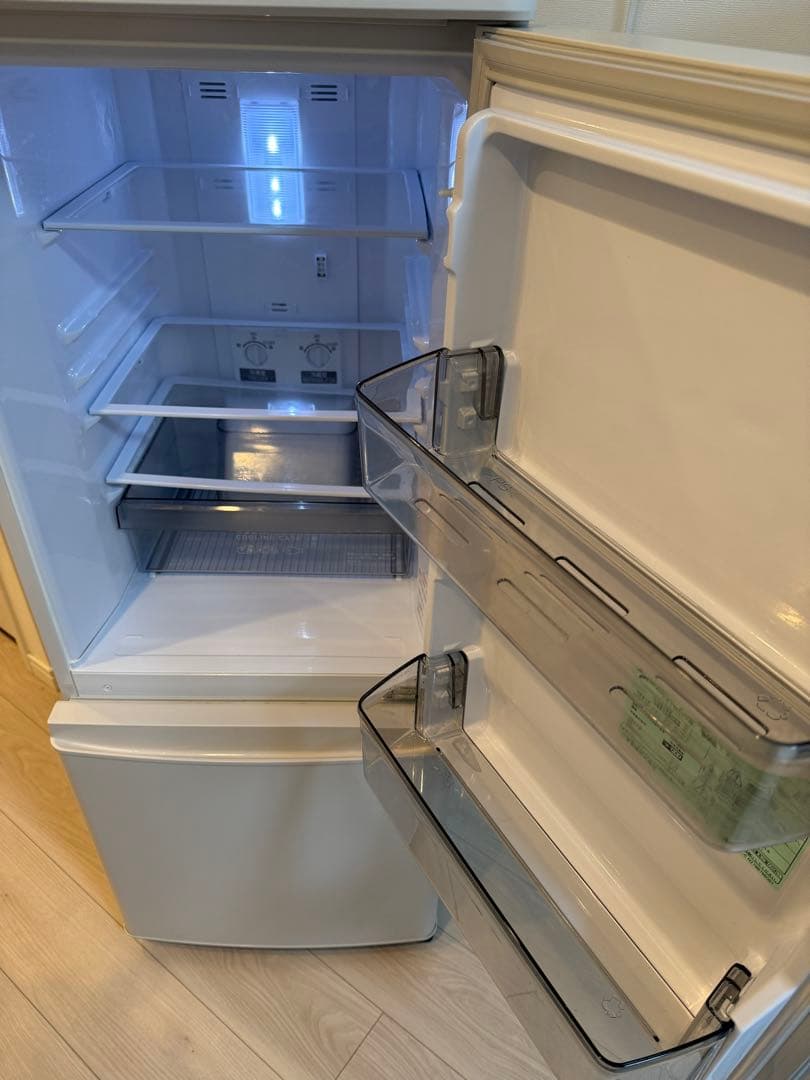 【美品】三菱電機 冷凍 冷蔵庫 MR-P15H-W 2022年製 146L